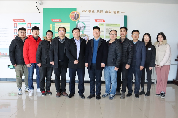 06287f0f71fb4d6a94cfd5d04b74b57a.jpg 合照_副本.jpg